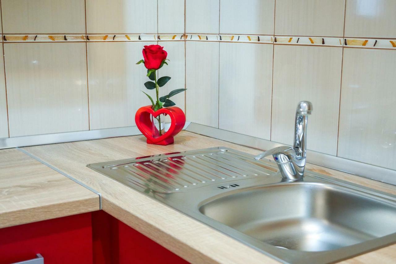 Apartmani Ivan Лопар Екстер'єр фото